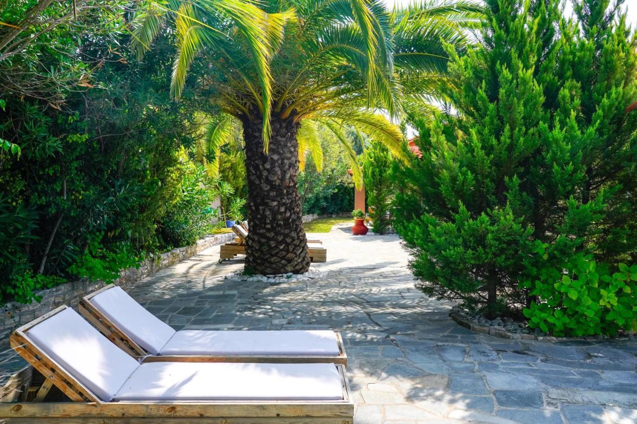 Giola Bungalows Sirines Astris Bagian luar foto