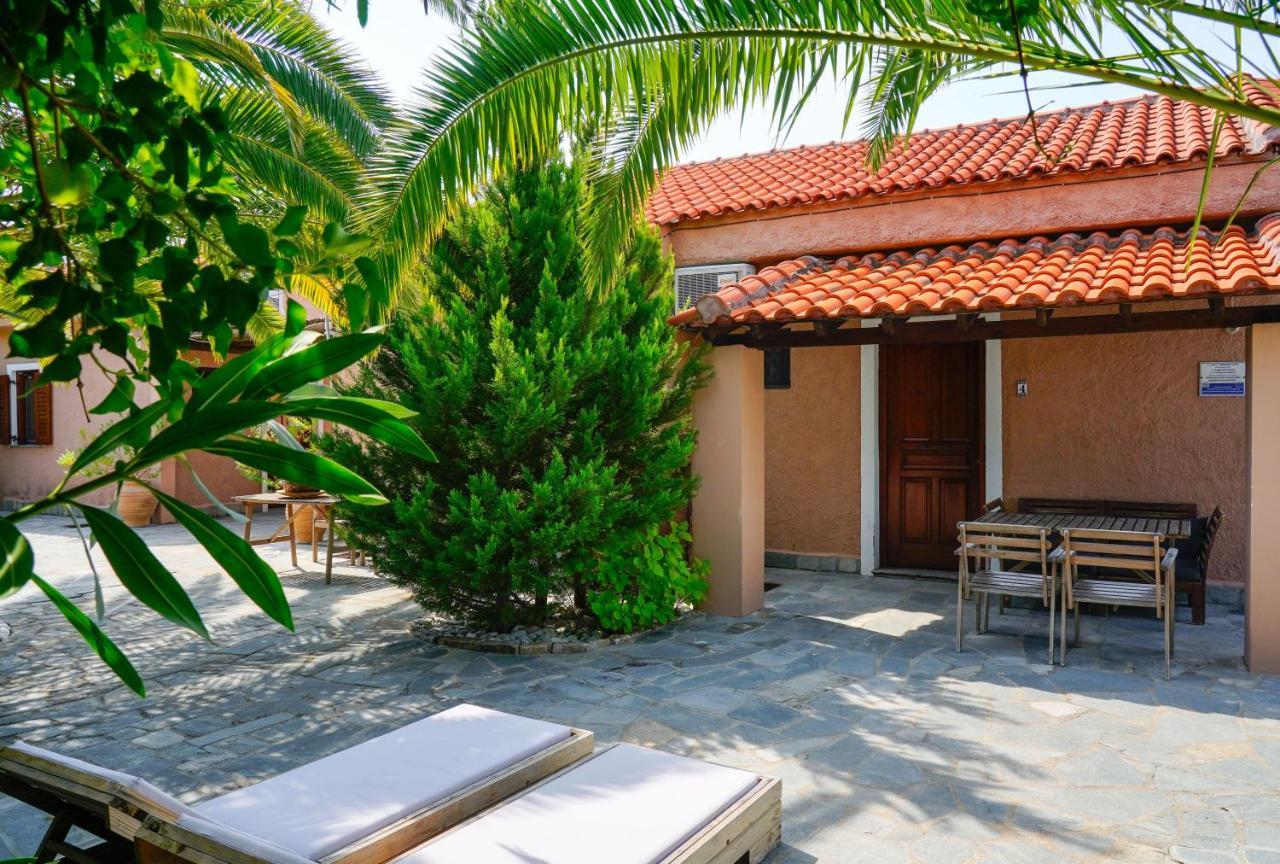 Giola Bungalows Sirines Astris Bagian luar foto