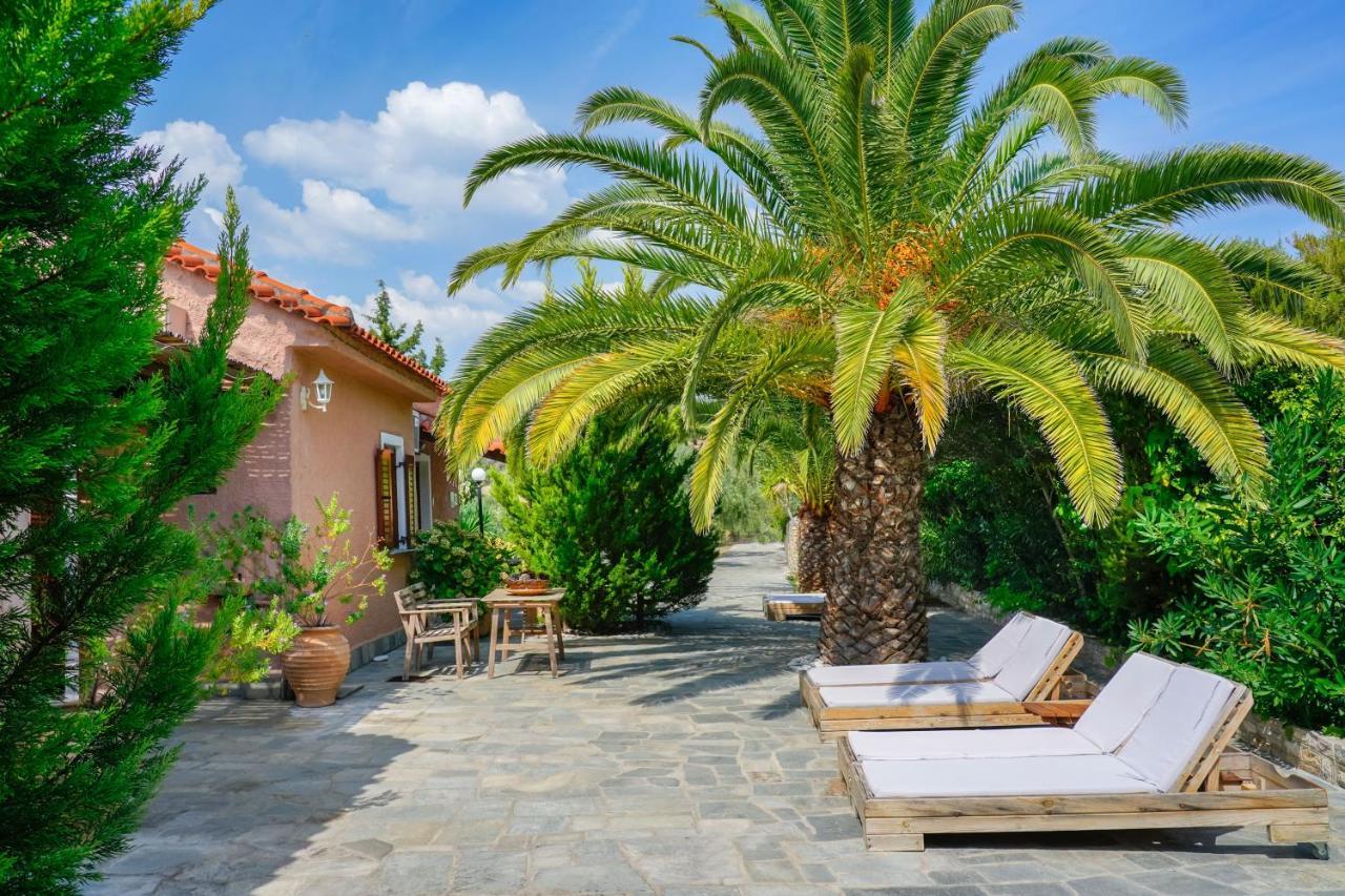Giola Bungalows Sirines Astris Bagian luar foto