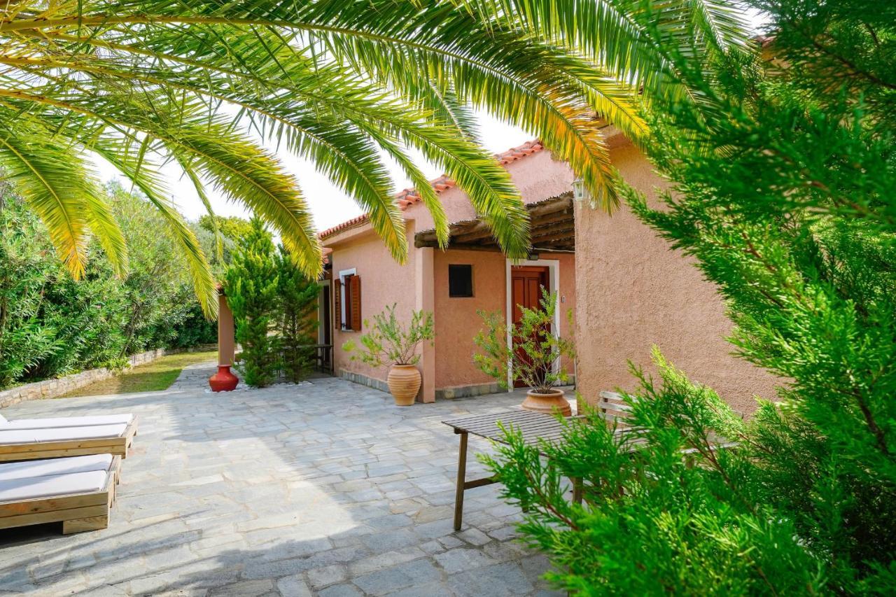 Giola Bungalows Sirines Astris Bagian luar foto